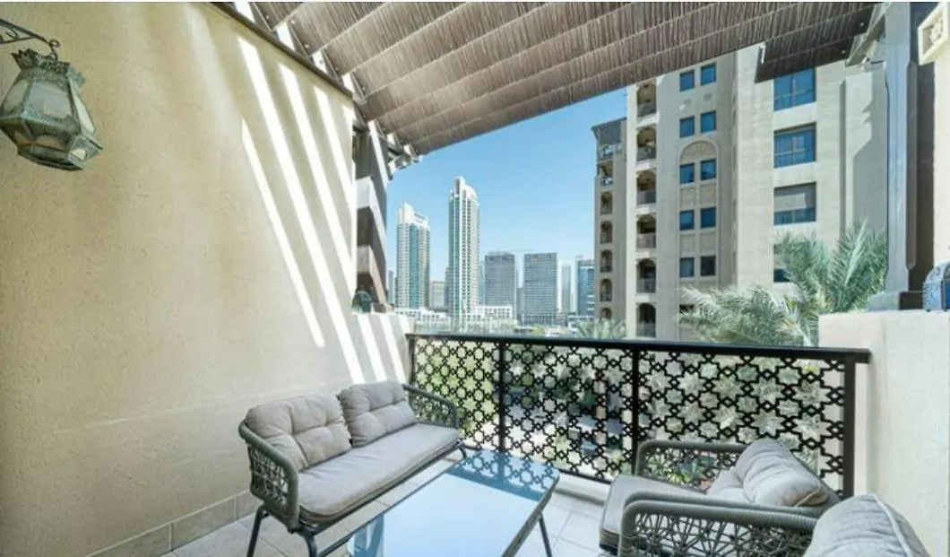 Vibrant One Bed, 5 Mins Walk To Dubai Mall, Burj 0*,  United Arab Emirates